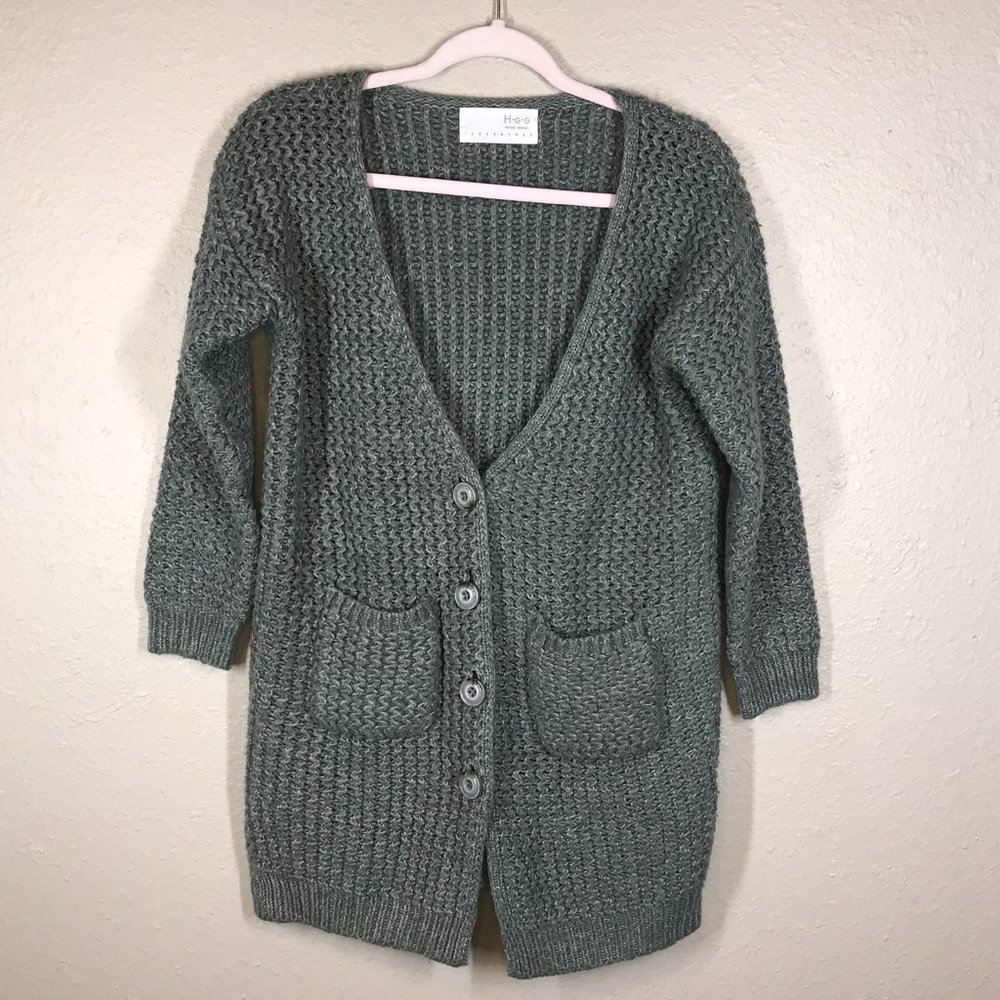 H G G Korea Design Gray Heavy Knit V-Neck Button Front Cardigan